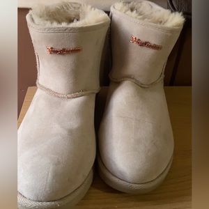 Juicy Couture Boots